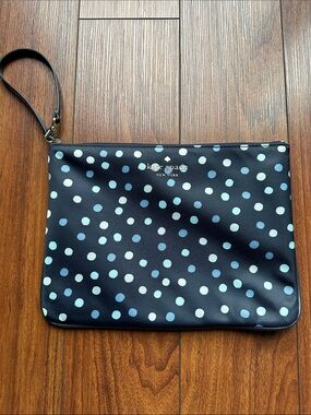 ♠️♠️NWOT Kate Spade Polka Dot Accessory Bag with Light Blue and White Dots♠️♠️